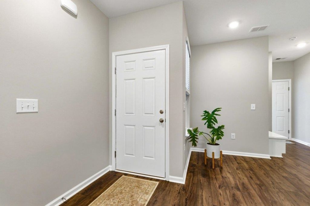 4032 Taranto Loop Photo 7