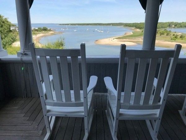 74 Pequossett Ave, Falmouth, MA 02556