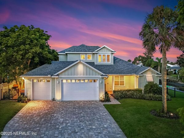 3367 ROYAL PALM Drive, Jacksonville, FL 32250