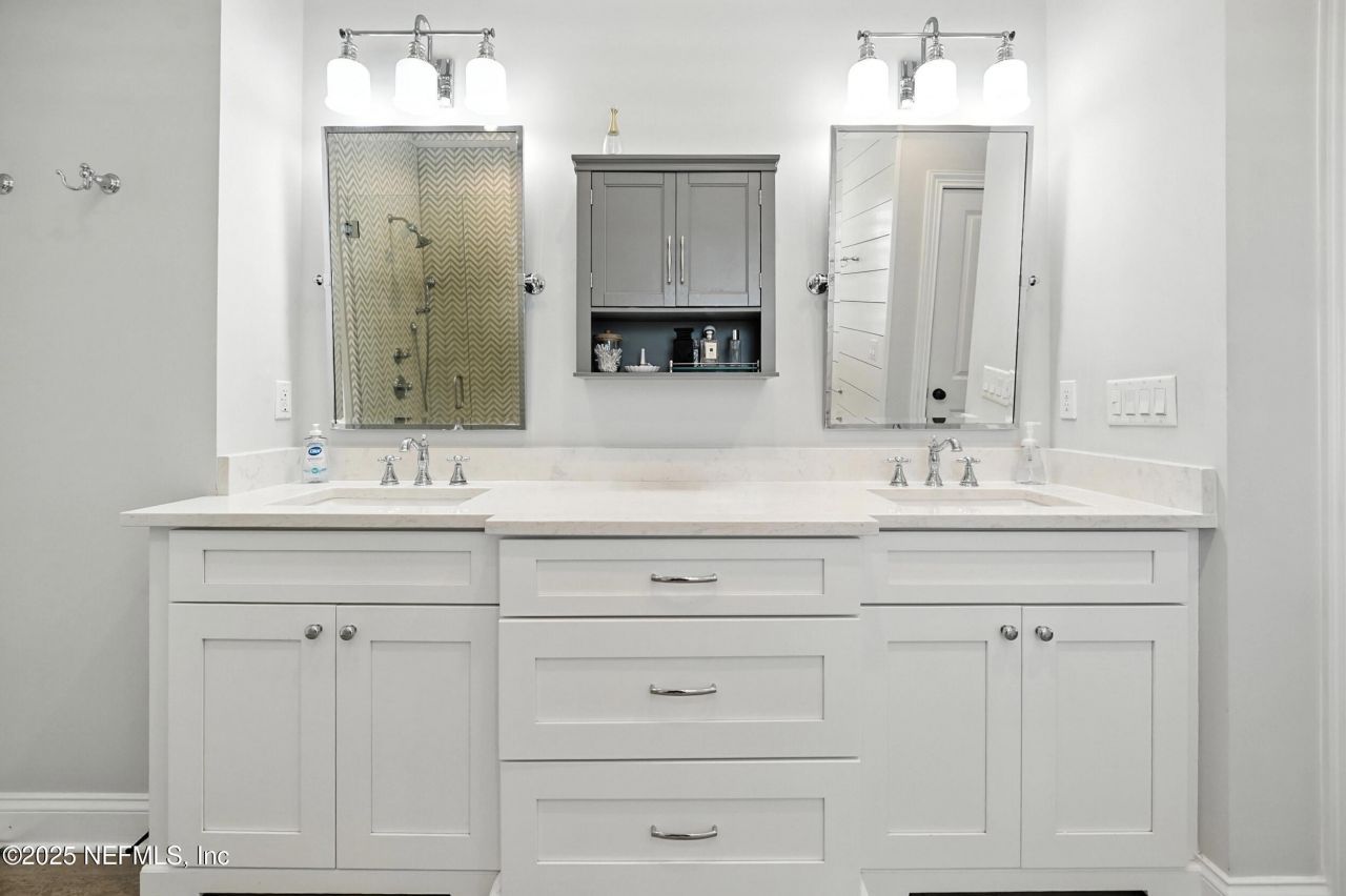 3367 Royal Palm Drive, Jacksonville, FL 32250 Photo