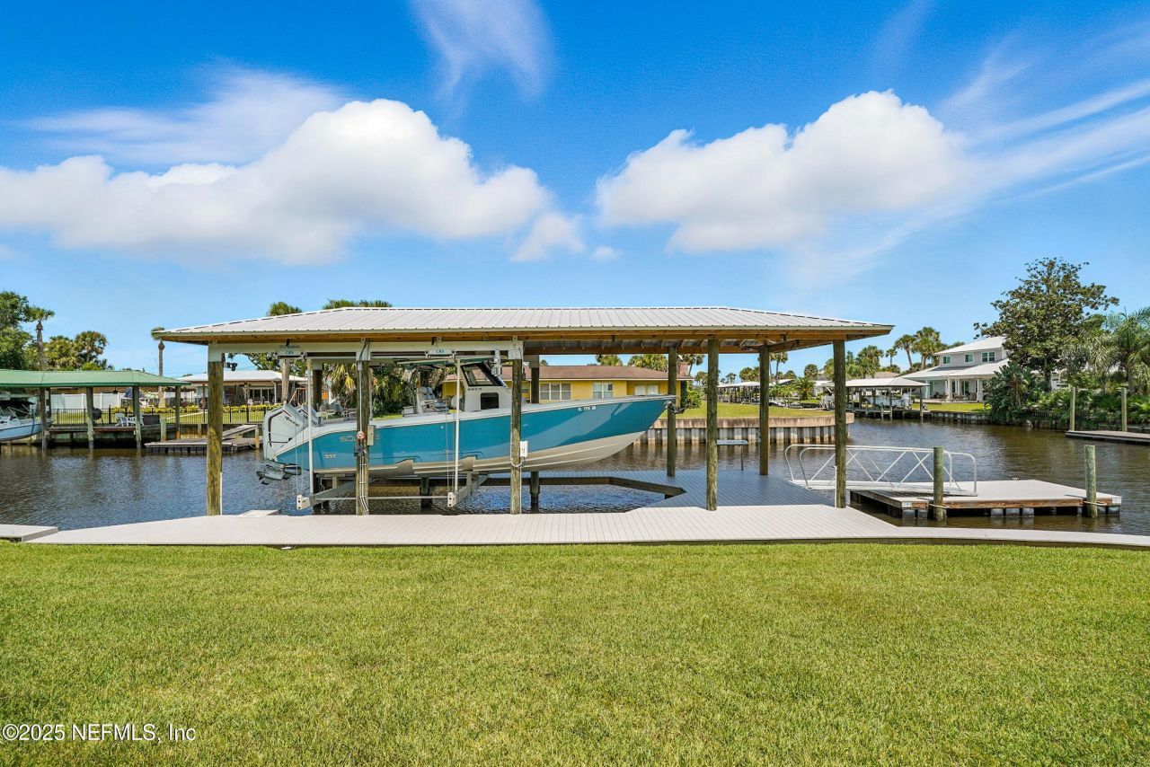 3367 Royal Palm Drive, Jacksonville, FL 32250 Photo