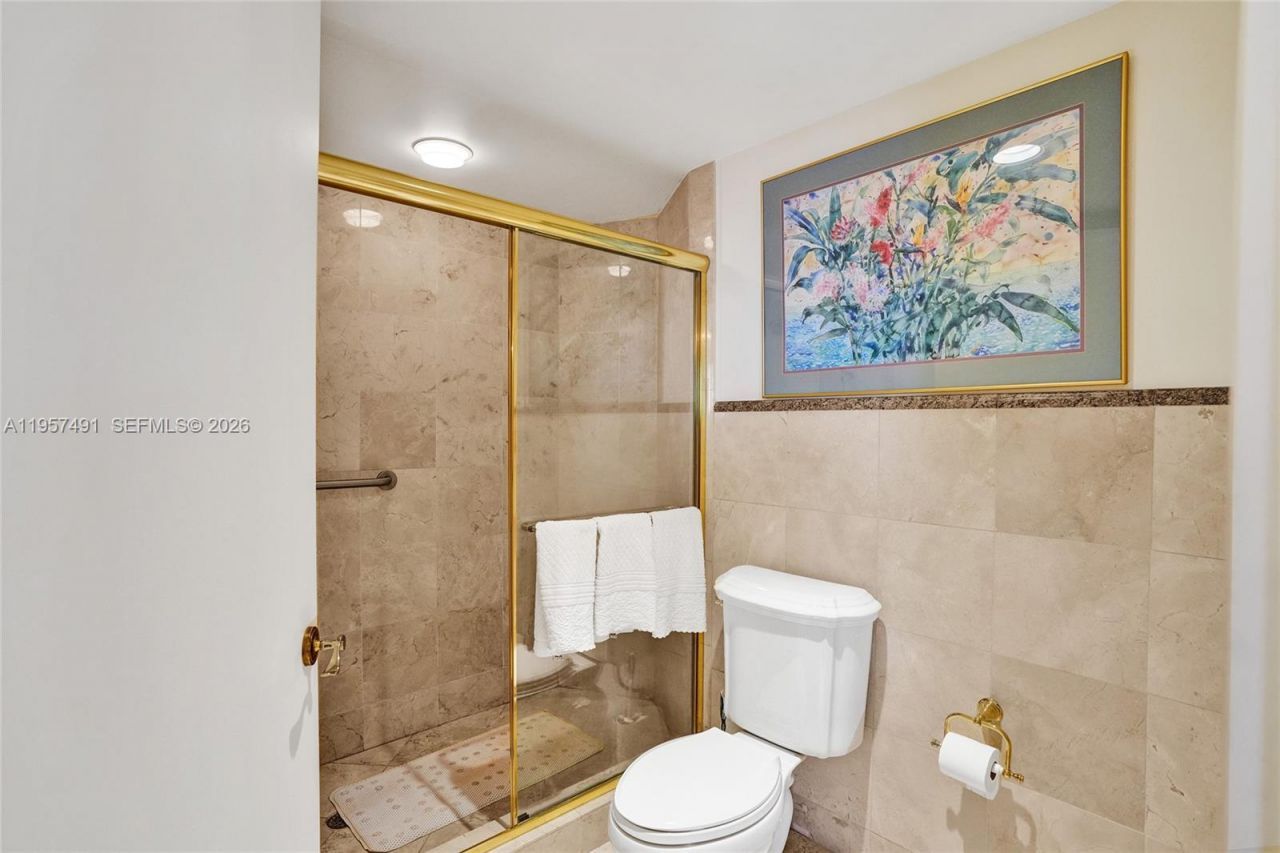 19333 Collins Ave , Unit 2502, Sunny Isles Beach, FL 33160 Photo