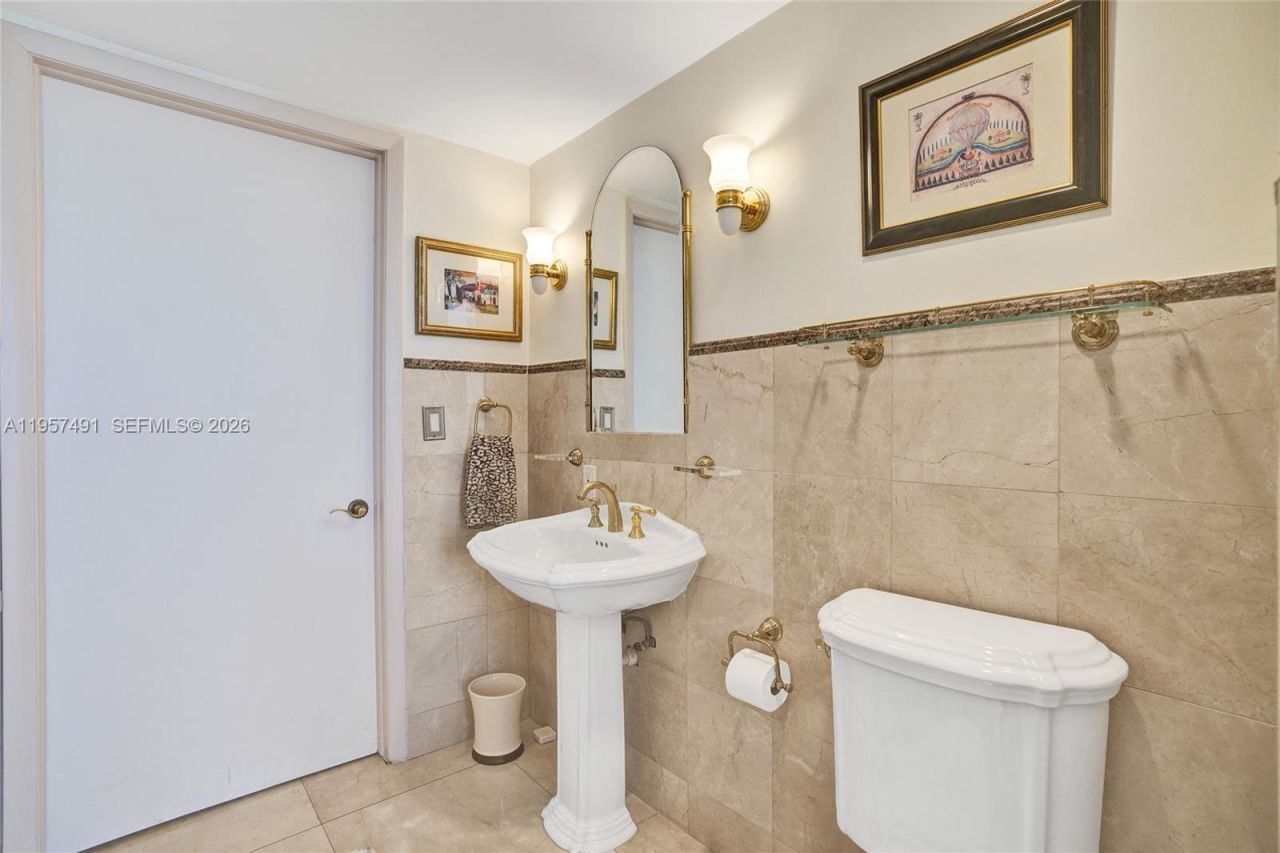 19333 Collins Ave , Unit 2502, Sunny Isles Beach, FL 33160 Photo