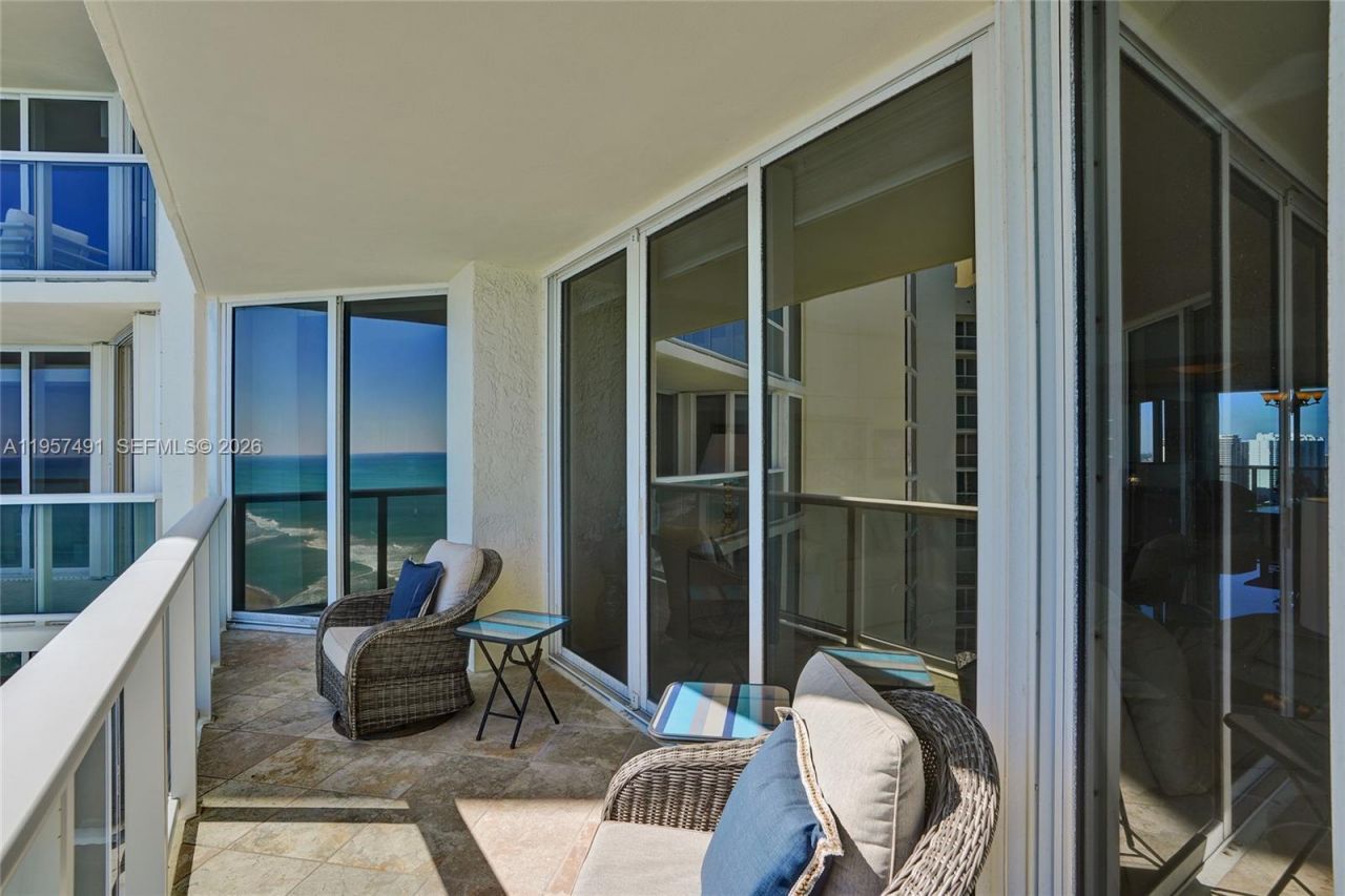 19333 Collins Ave , Unit 2502, Sunny Isles Beach, FL 33160 Photo