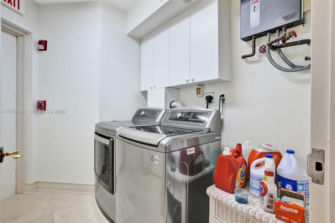 19333 Collins Ave , Unit 2502, Sunny Isles Beach, FL 33160 Photo