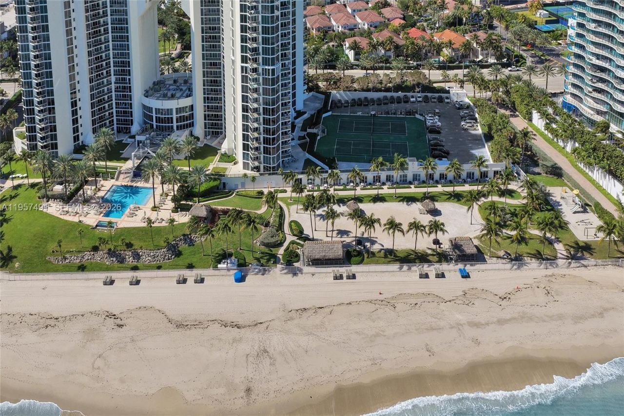 19333 Collins Ave , Unit 2502, Sunny Isles Beach, FL 33160 Photo