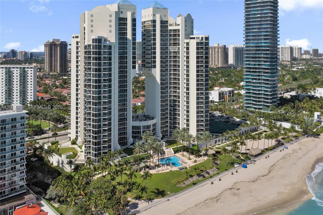 19333 Collins Ave , Unit 2502, Sunny Isles Beach, FL 33160 Photo