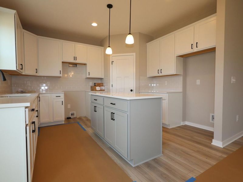 3682 Eagles Landing Drive, Powell, OH 43065 Photo 9