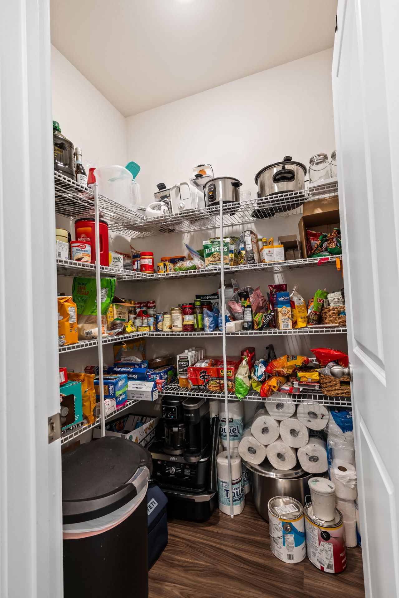 213 Winding River Drive Photo 14