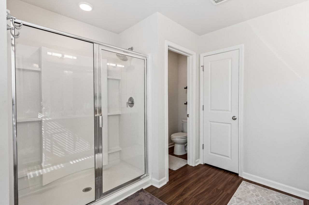 213 Winding River Drive Photo 25