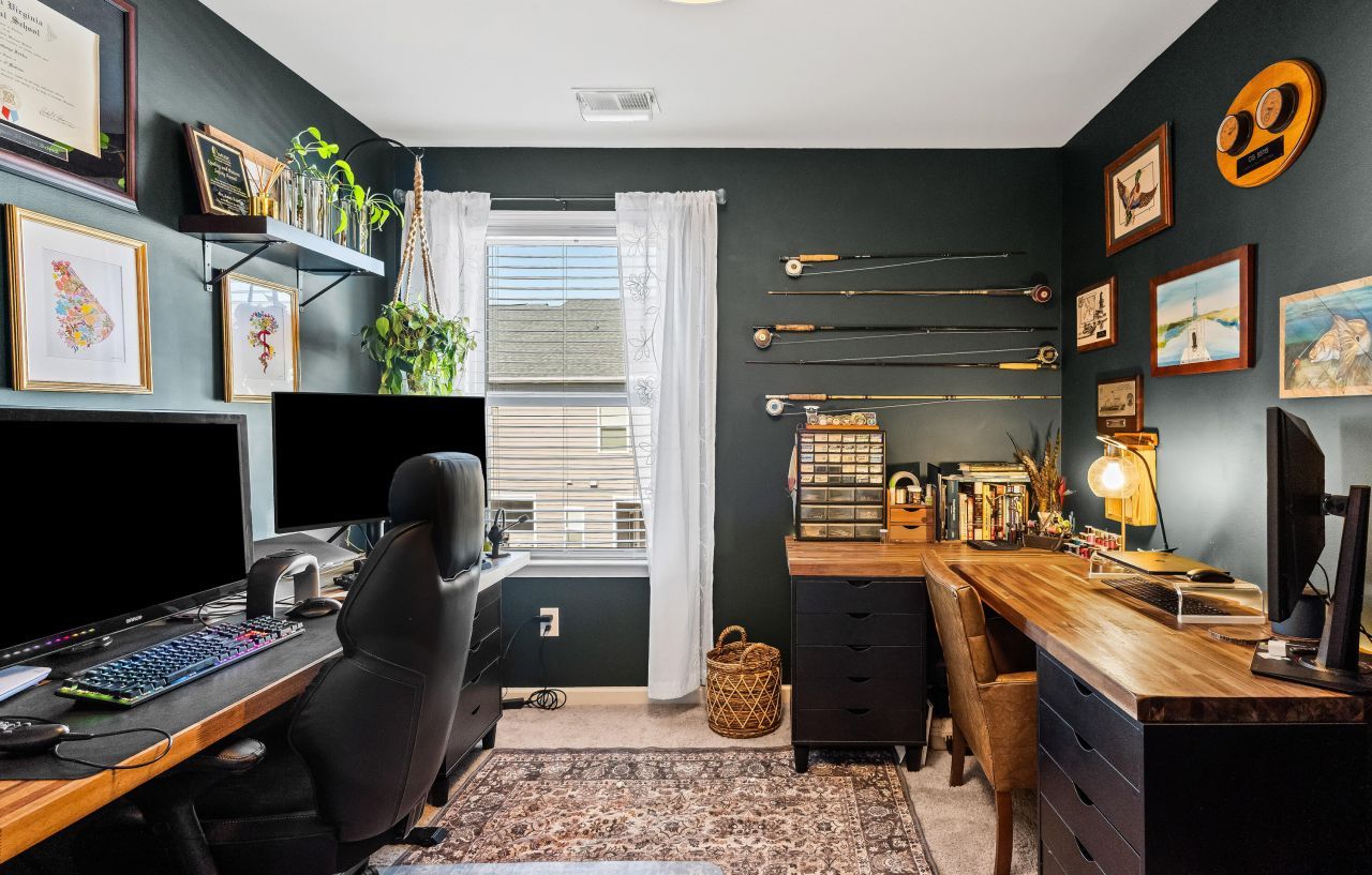 213 Winding River Drive Photo 30