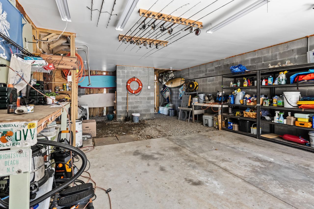 213 Winding River Drive Photo 34