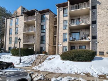 6155 EDSALL ROAD, Unit M, ALEXANDRIA, VA 22304