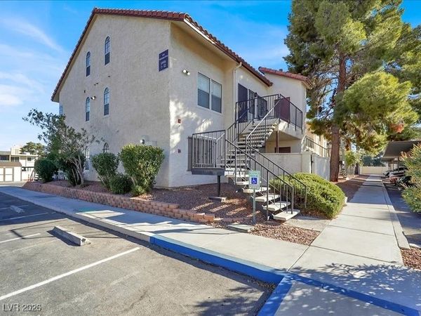 3682 Melonies Drive , Unit 5, Las Vegas, NV 89103