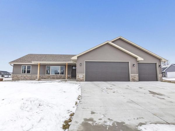444 SUNNY VISTA COURT, Seymour, WI 54165