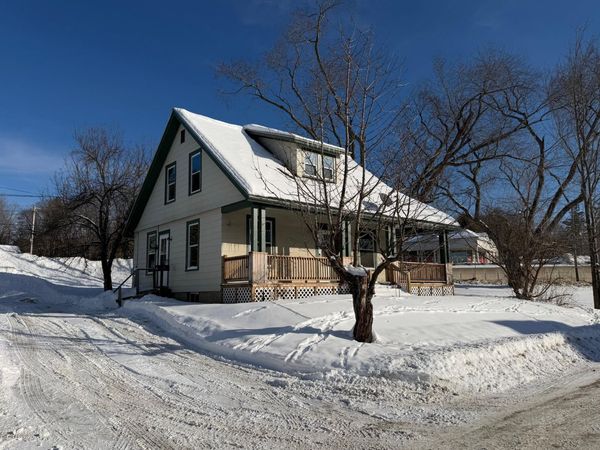 7 Fay Court, Dexter, ME 04930