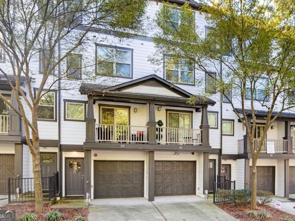 215 Semel Drive, Unit 454, Atlanta, GA 30309