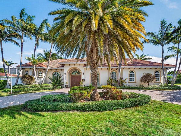 2920 Spanish River Road, Boca Raton, FL 33432
