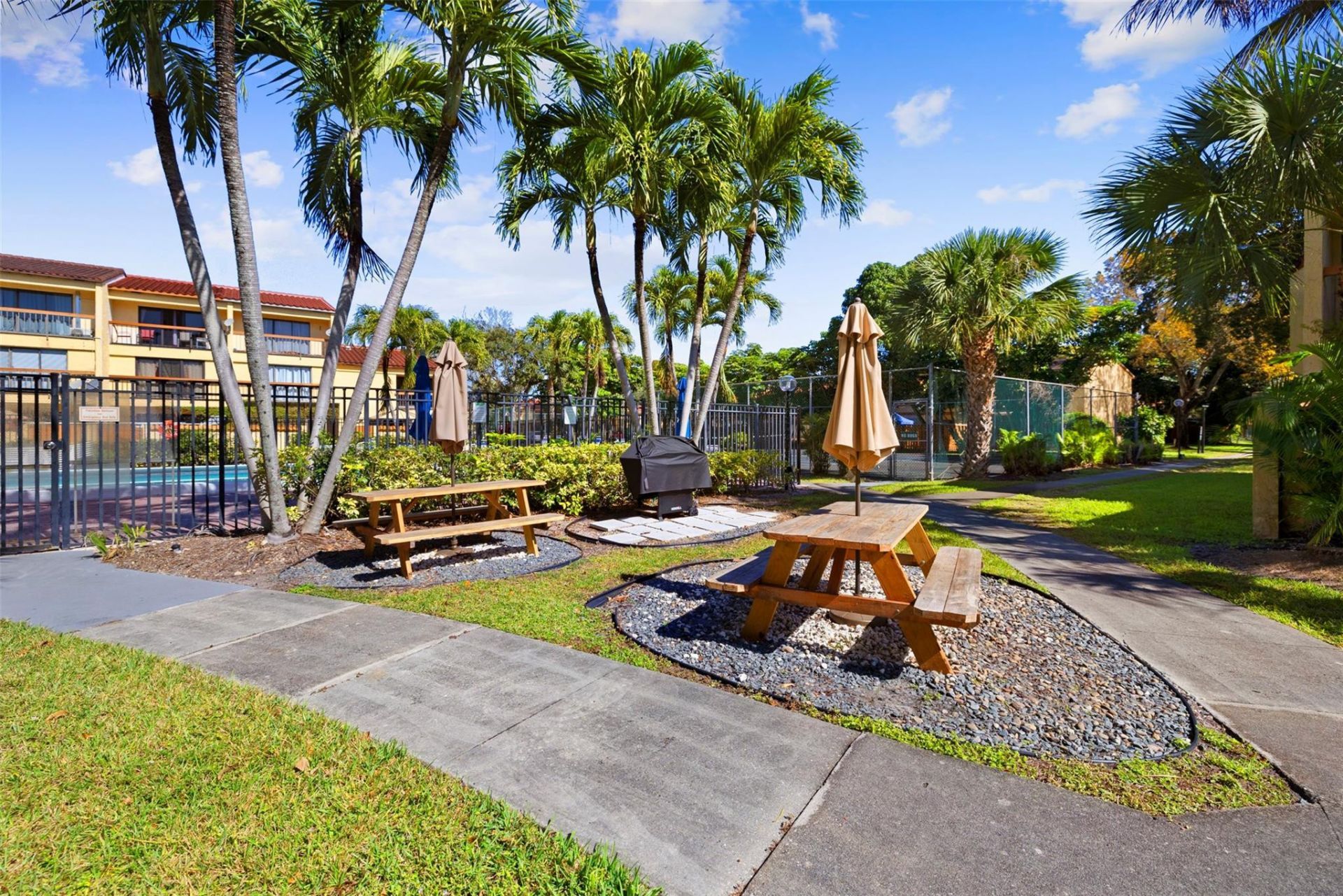 7734 Balboa Street, Unit 7734, Sunrise, FL 33351 Photo