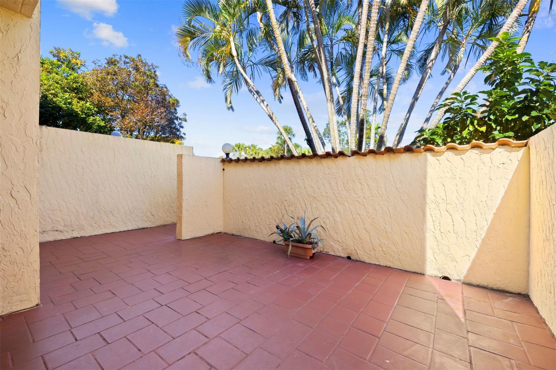 7734 Balboa Street, Unit 7734, Sunrise, FL 33351 Photo