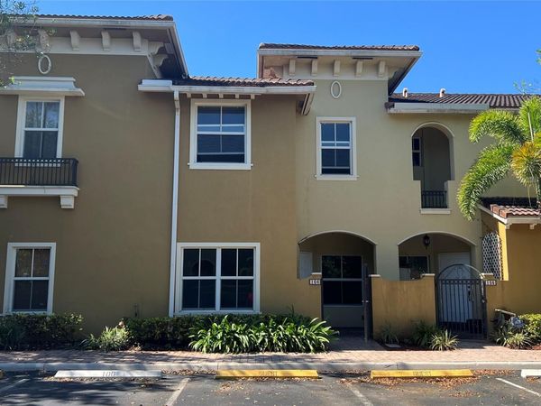 Unit 106, Tamarac, FL 33309