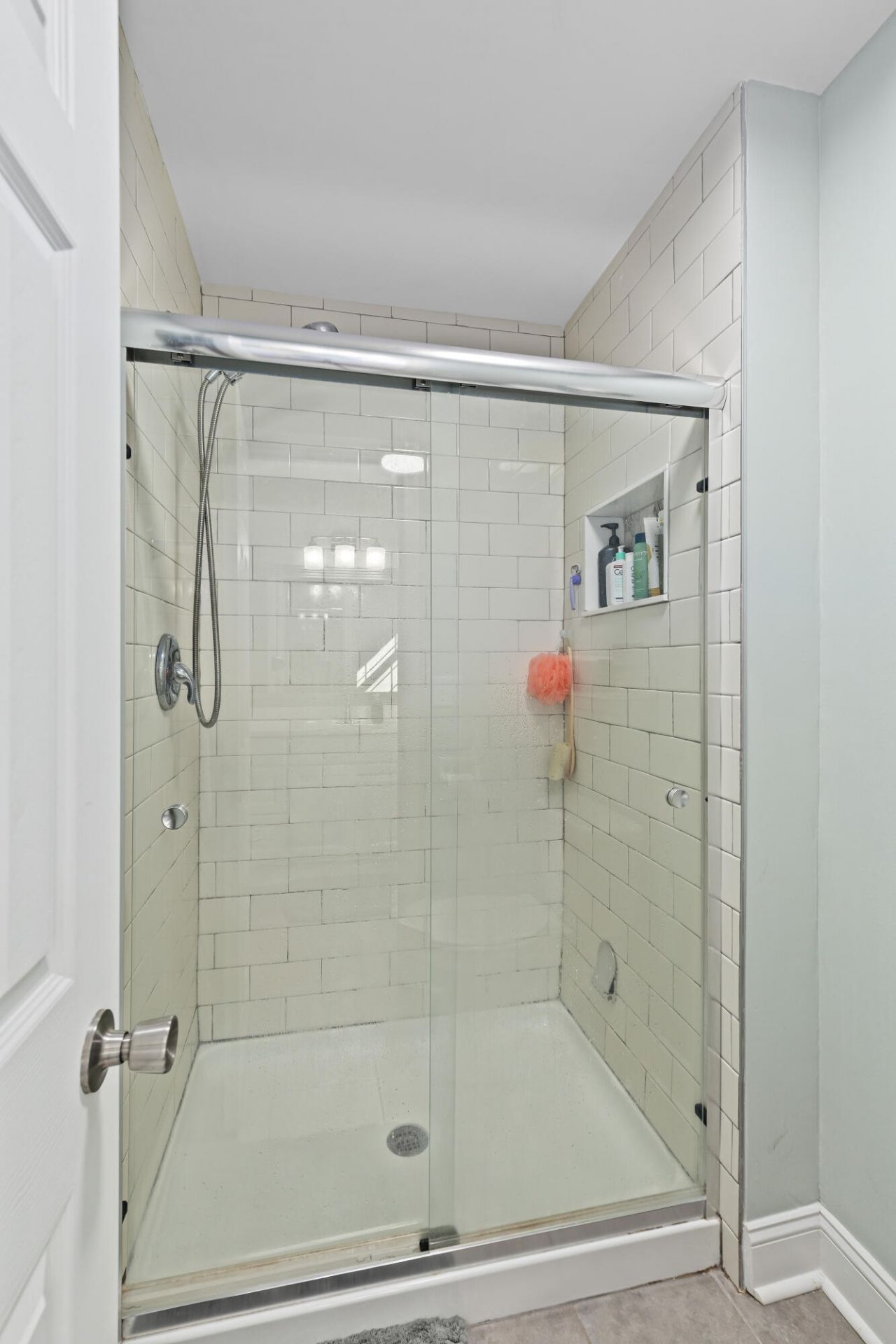 218 Hamlet Road Photo 26