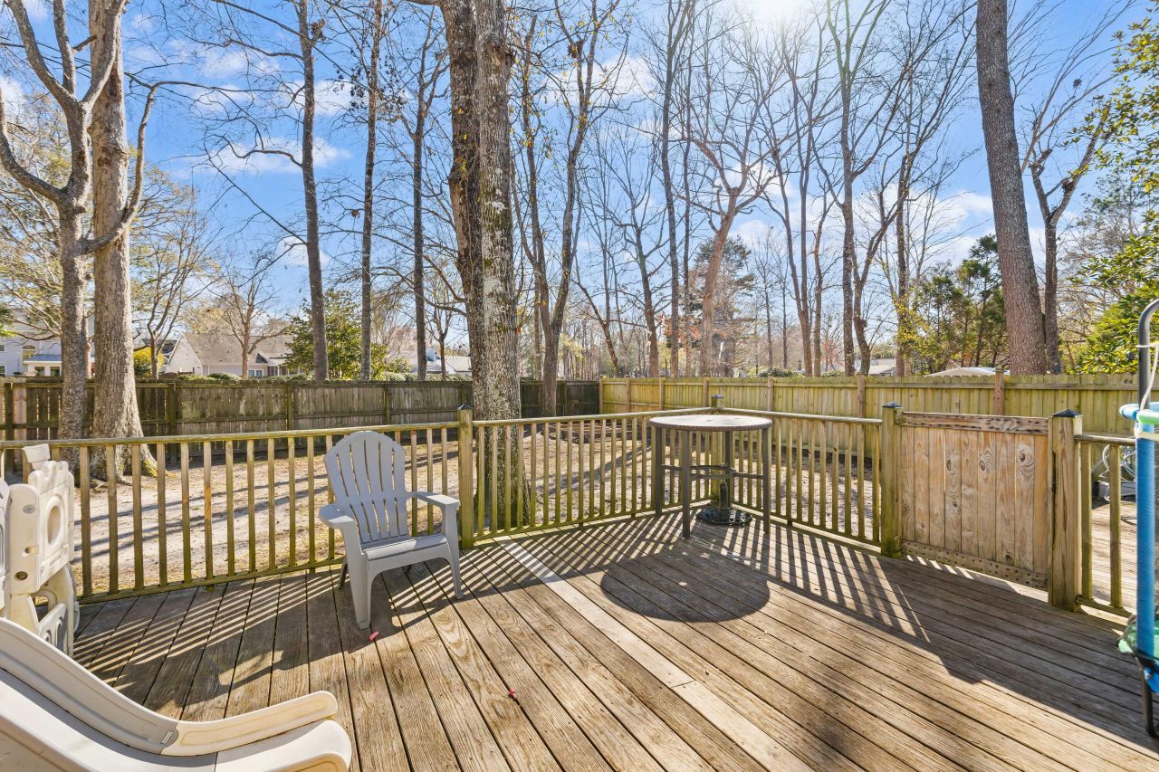 218 Hamlet Road Photo 33