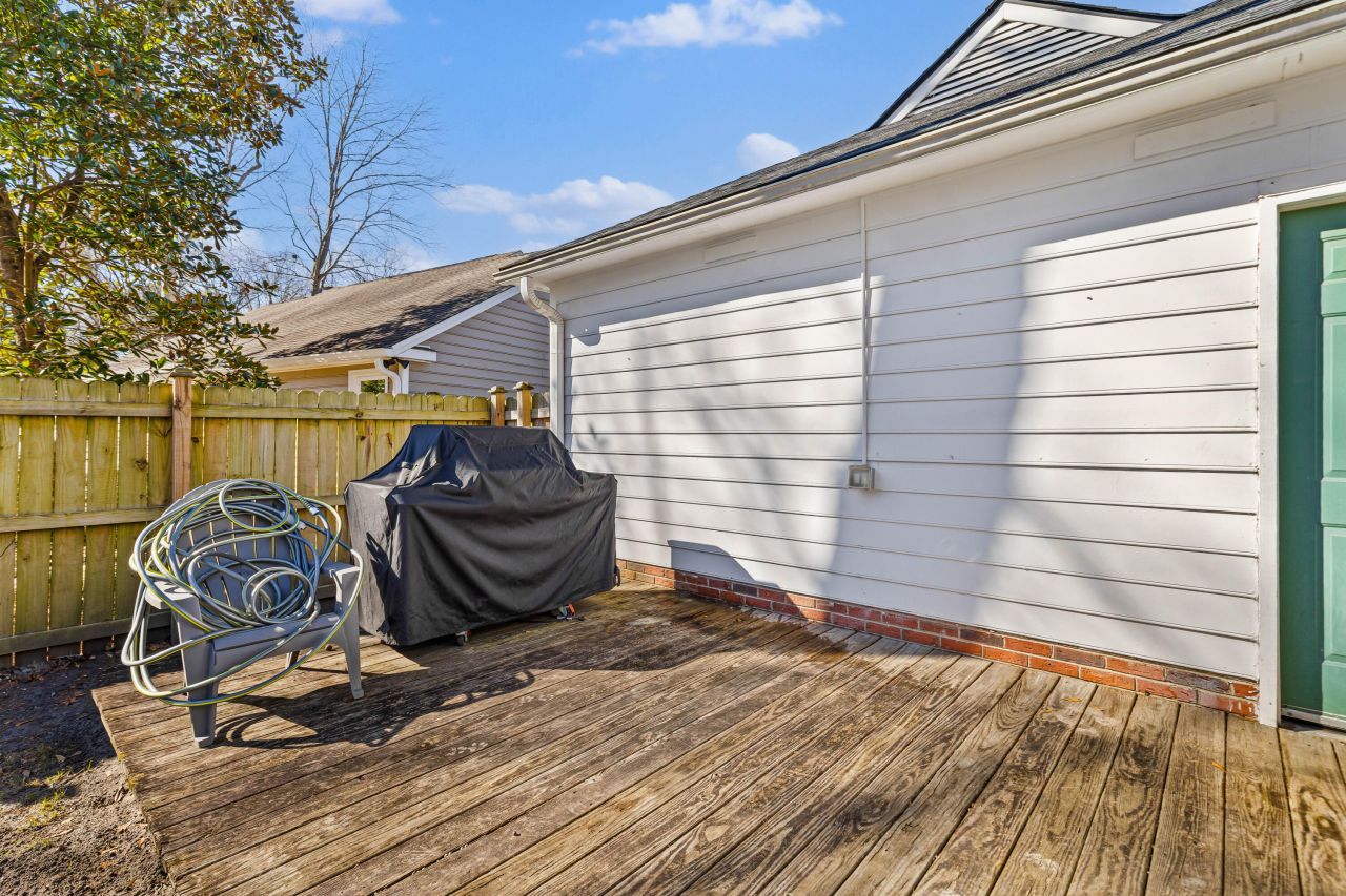 218 Hamlet Road Photo 34