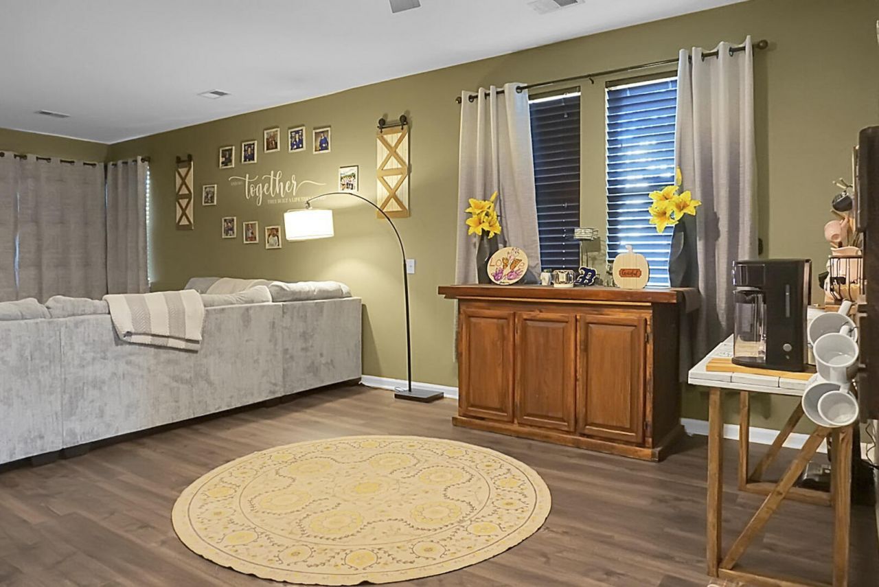 121 Triple Crown Road Photo 13