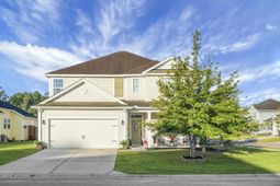 121 Triple Crown Road photo 4