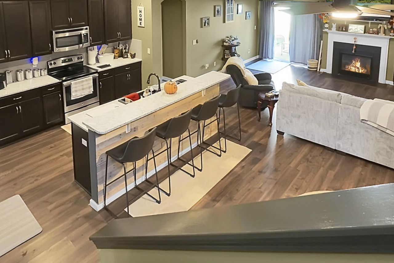 121 Triple Crown Road Photo 31