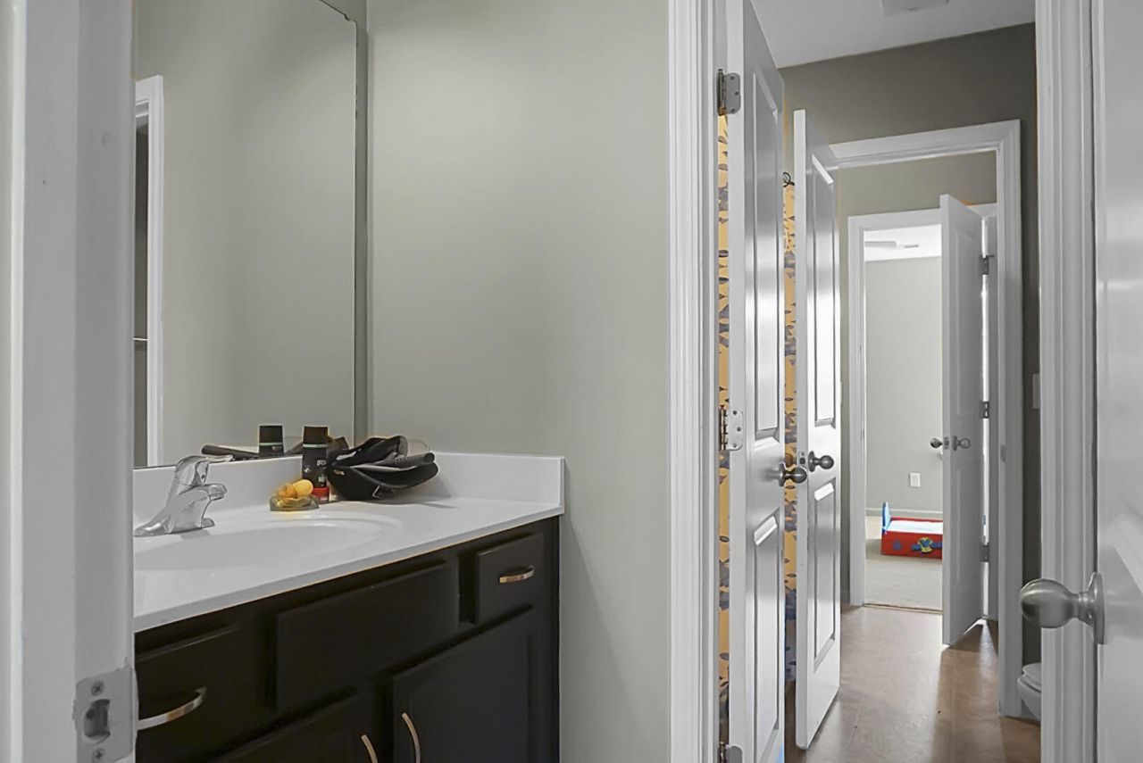 121 Triple Crown Road Photo 37