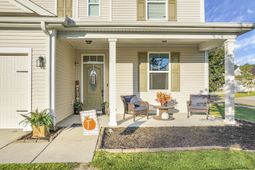 121 Triple Crown Road photo 4