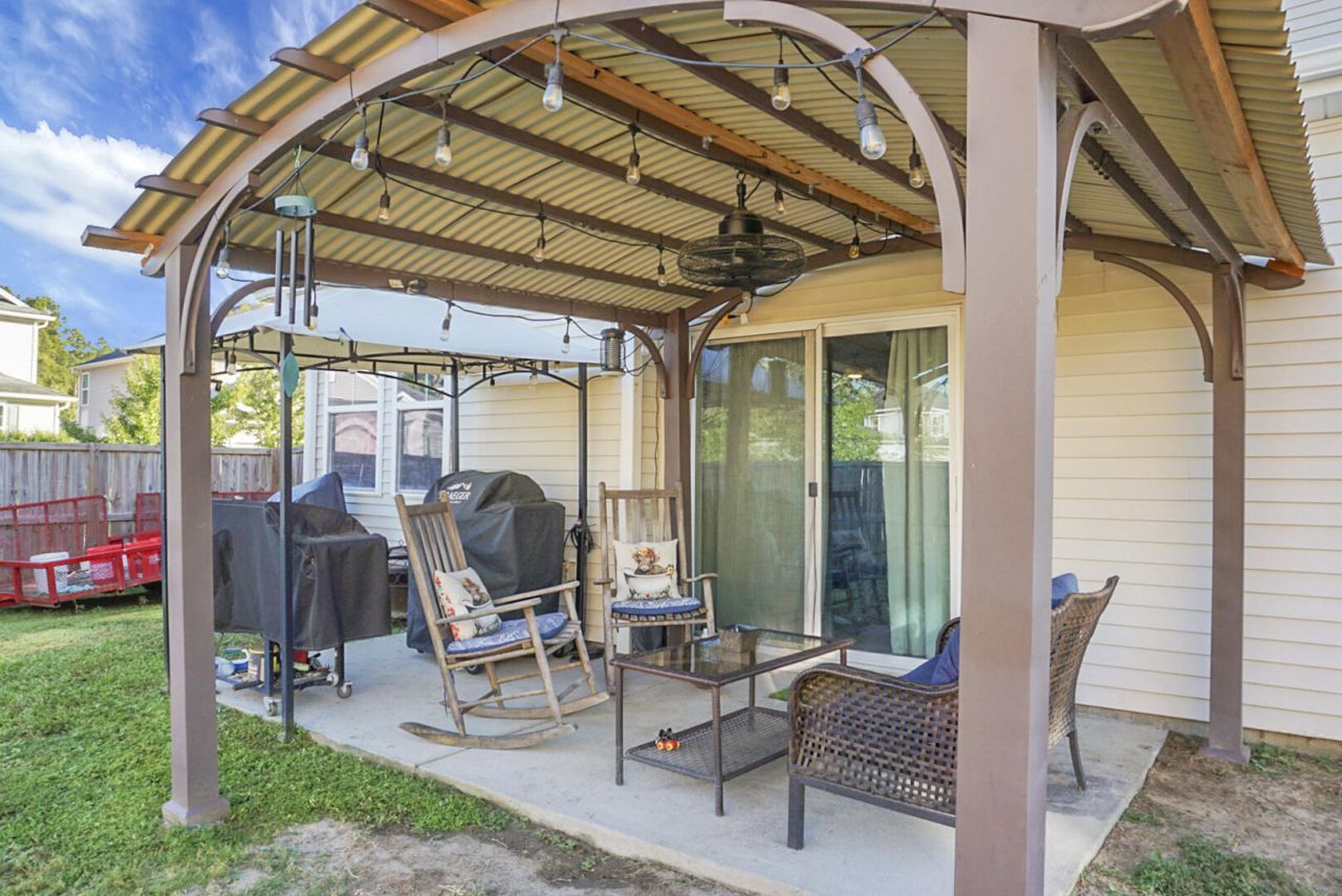 121 Triple Crown Road Photo 54