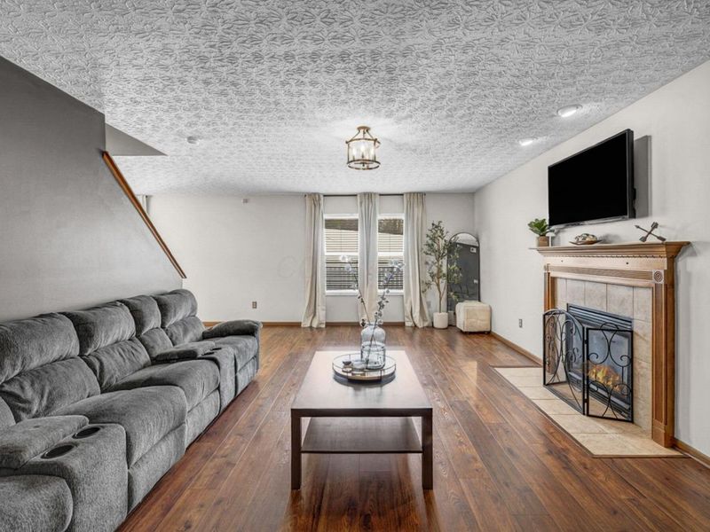 2147 Exemplar Court, Grove City, OH 43123 Photo 4