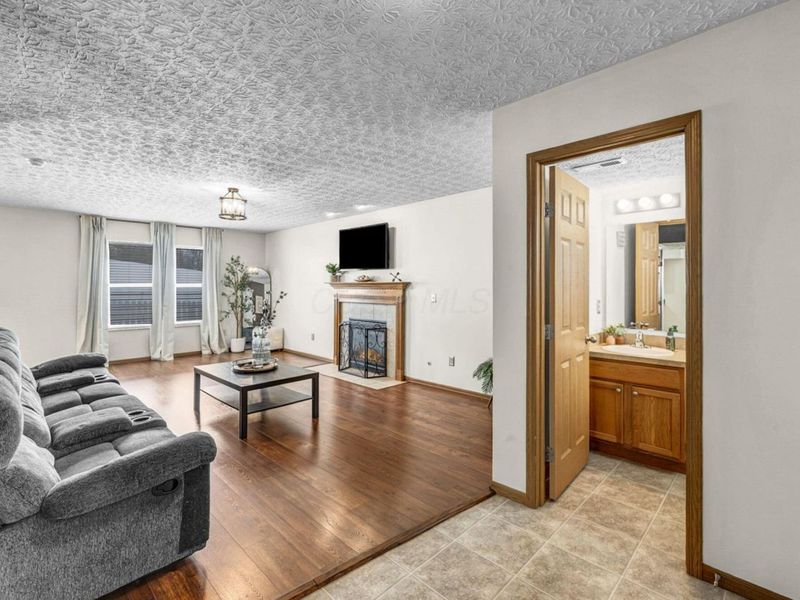 2147 Exemplar Court, Grove City, OH 43123 Photo 8