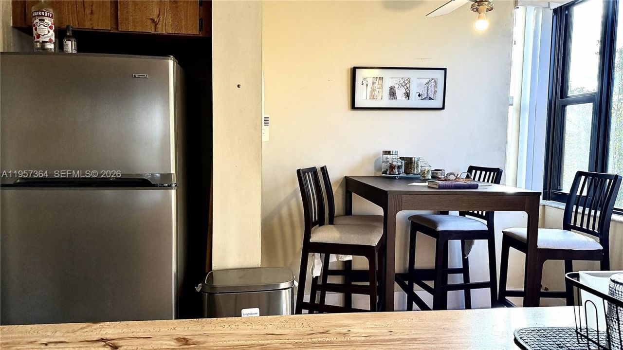 6800 Cypress Rd, Unit 501, Plantation, FL 33317 Photo