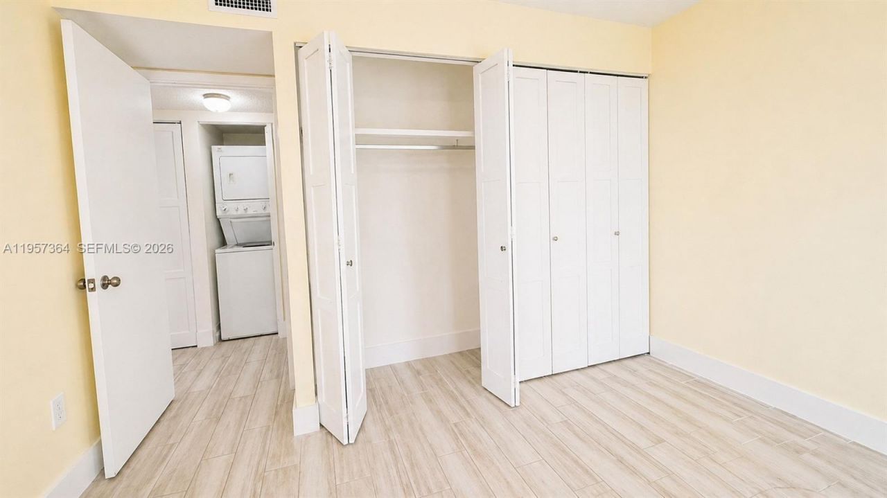 6800 Cypress Rd, Unit 501, Plantation, FL 33317 Photo