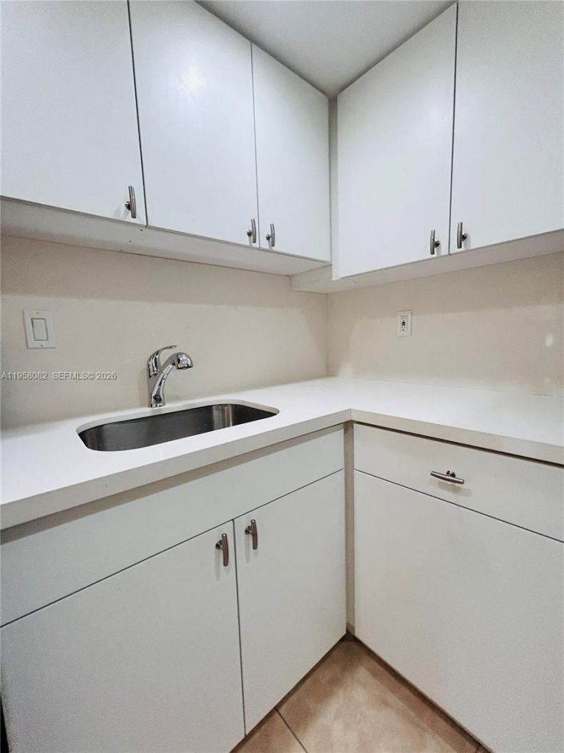 8603 SW 68th Ct, Unit 22, Miami, FL 33143 Photo