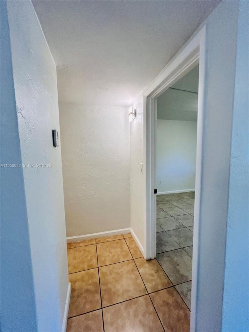 8603 SW 68th Ct, Unit 22, Miami, FL 33143 Photo