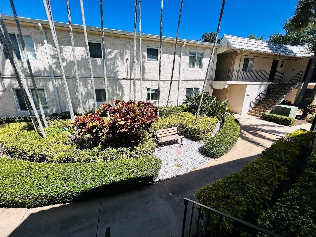 8603 SW 68th Ct, Unit 22, Miami, FL 33143 Photo