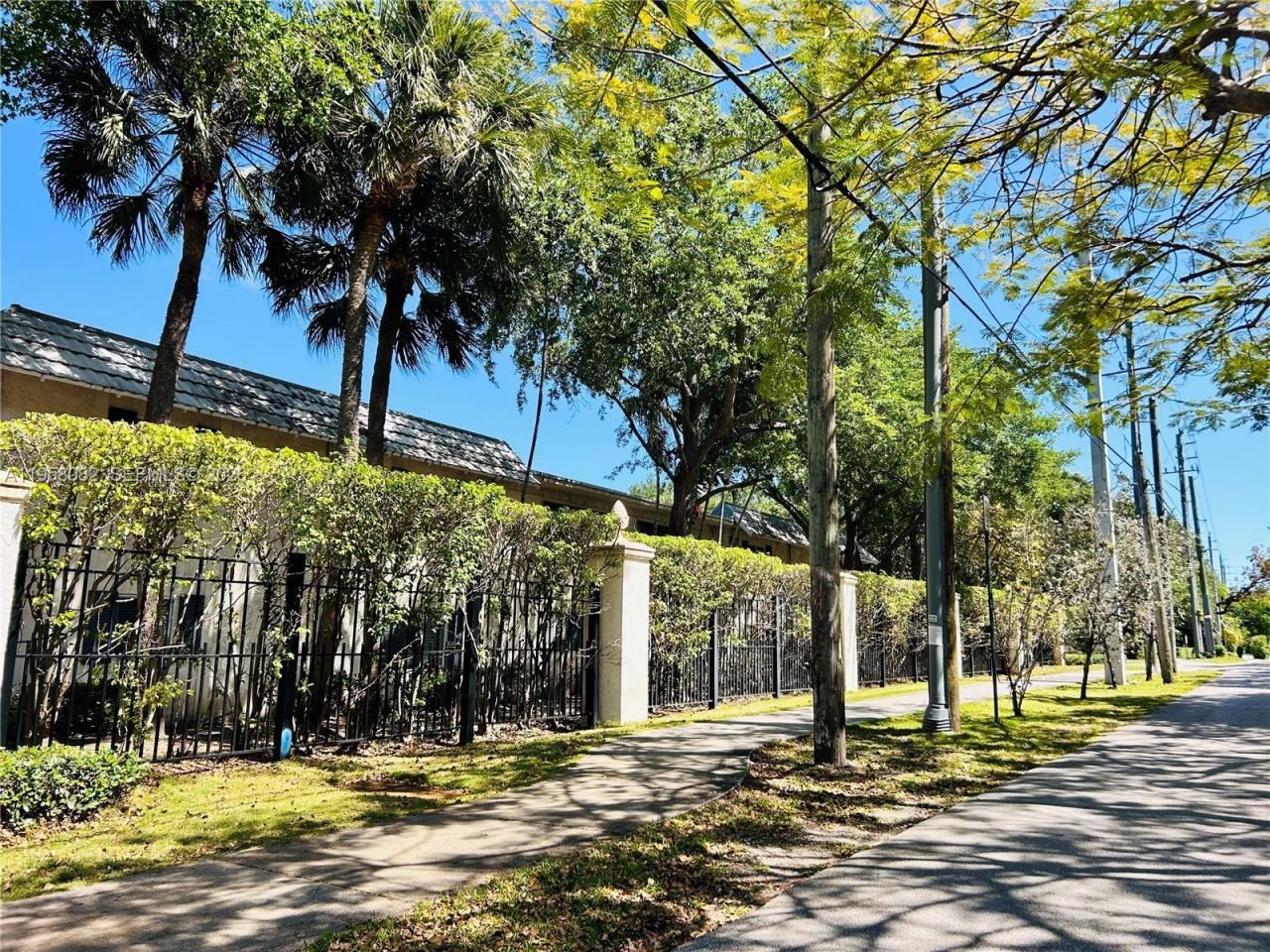 8603 SW 68th Ct, Unit 22, Miami, FL 33143 Photo