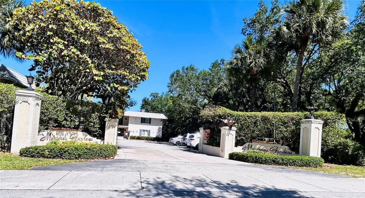 8603 SW 68th Ct, Unit 22, Miami, FL 33143 Photo