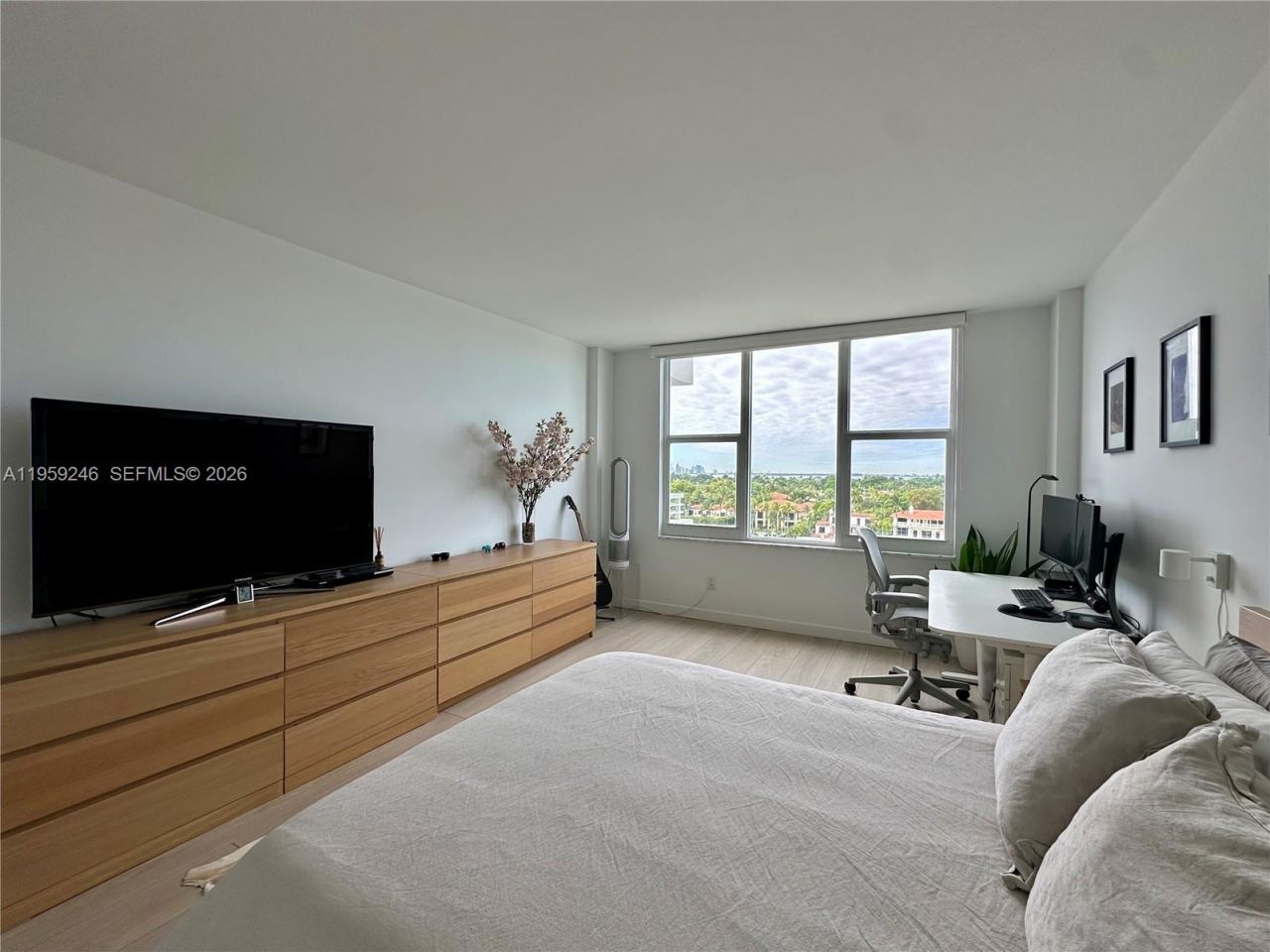 5600 Collins Ave , Unit 8P, Miami Beach, FL 33140 Photo