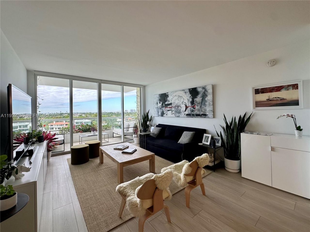 5600 Collins Ave , Unit 8P, Miami Beach, FL 33140 Photo