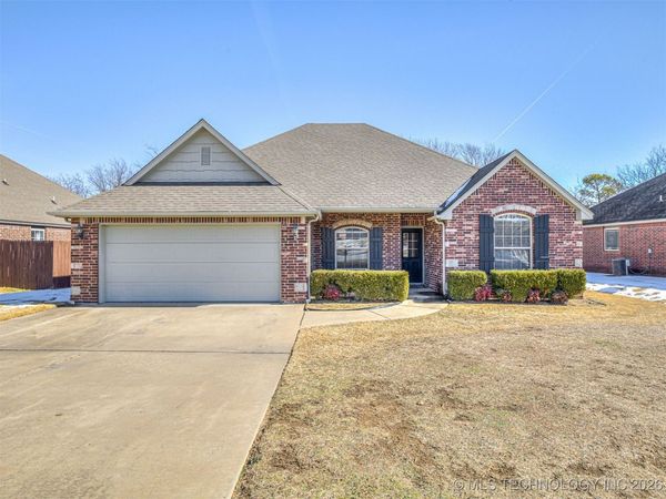 14921 Jordan Court, Glenpool, OK 74033