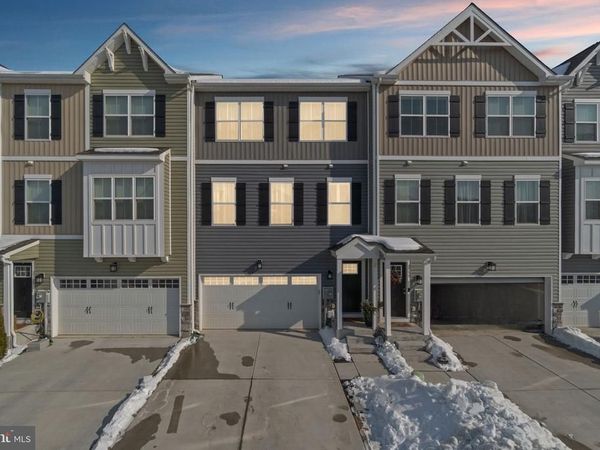 2757 TOWN VIEW CIRCLE, NEW WINDSOR, MD 21776
