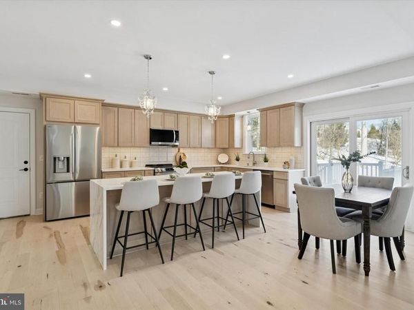 4979 PAPA BOULEVARD, EDGEMONT, PA 19028