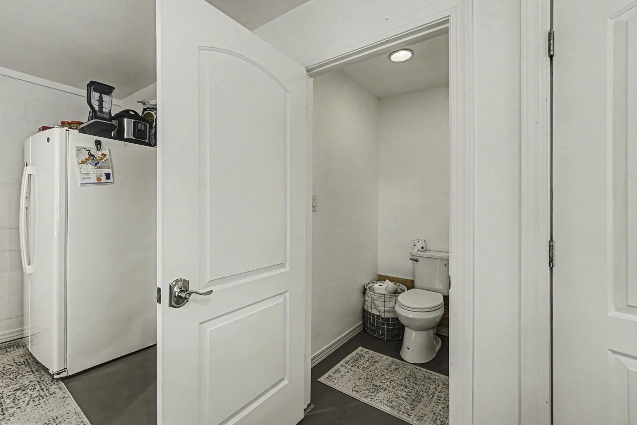 191 Wappoo Road Photo 34