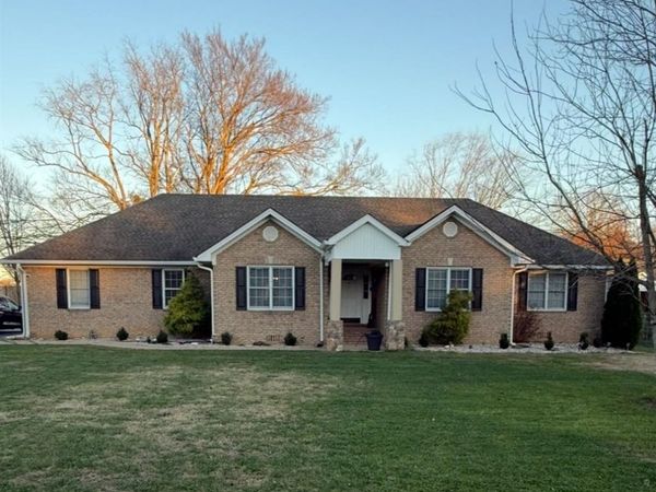 1030 Hidden Springs Drive, Bowling Green, KY 42104